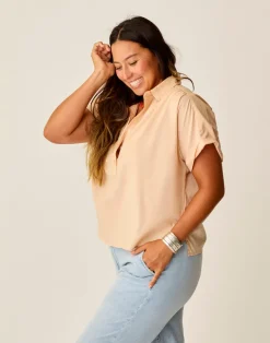 Carve Designs Short Sleeve^Elliott Voile Top: Biscuit