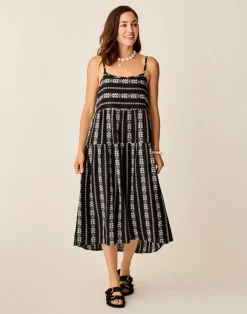 Carve Designs Dresses | Dresses^Jacey Textured Dress: Black Embroidered