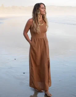Carve Designs Dresses | Dresses^Lark Linen Dress: Rum Chambray