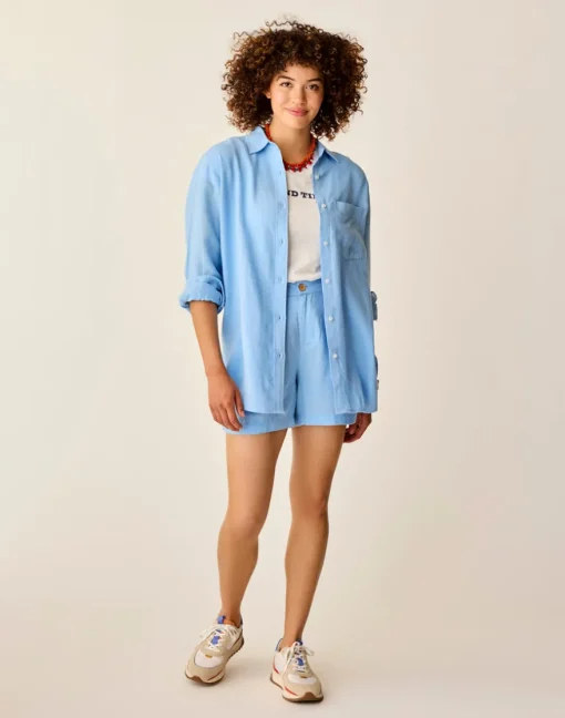 Carve Designs Long Sleeve^Taylor Linen Tunic: Sky Blue Chambray