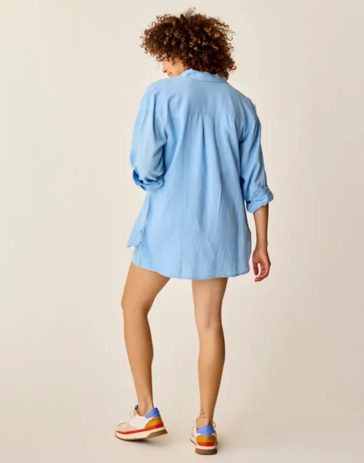 Carve Designs Long Sleeve^Taylor Linen Tunic: Sky Blue Chambray