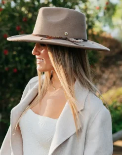 Carve Designs Accessories^Westbury Hat: Brown